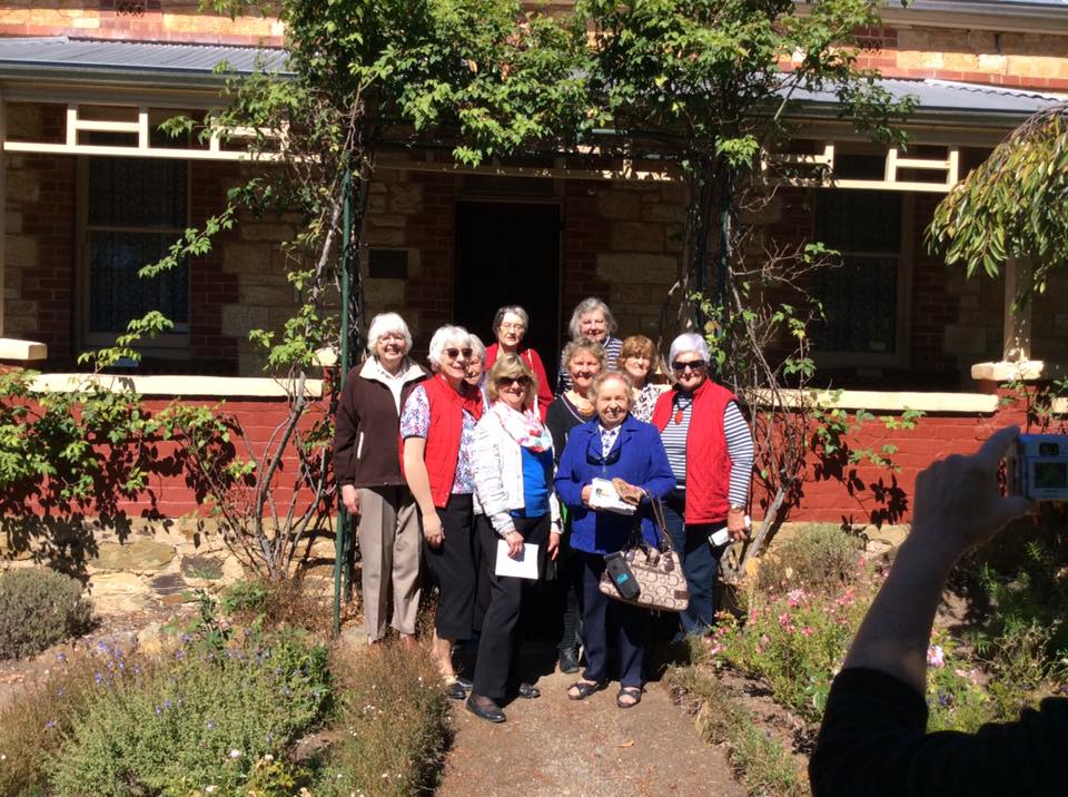 Visitors to Gamble Cottage & Garden