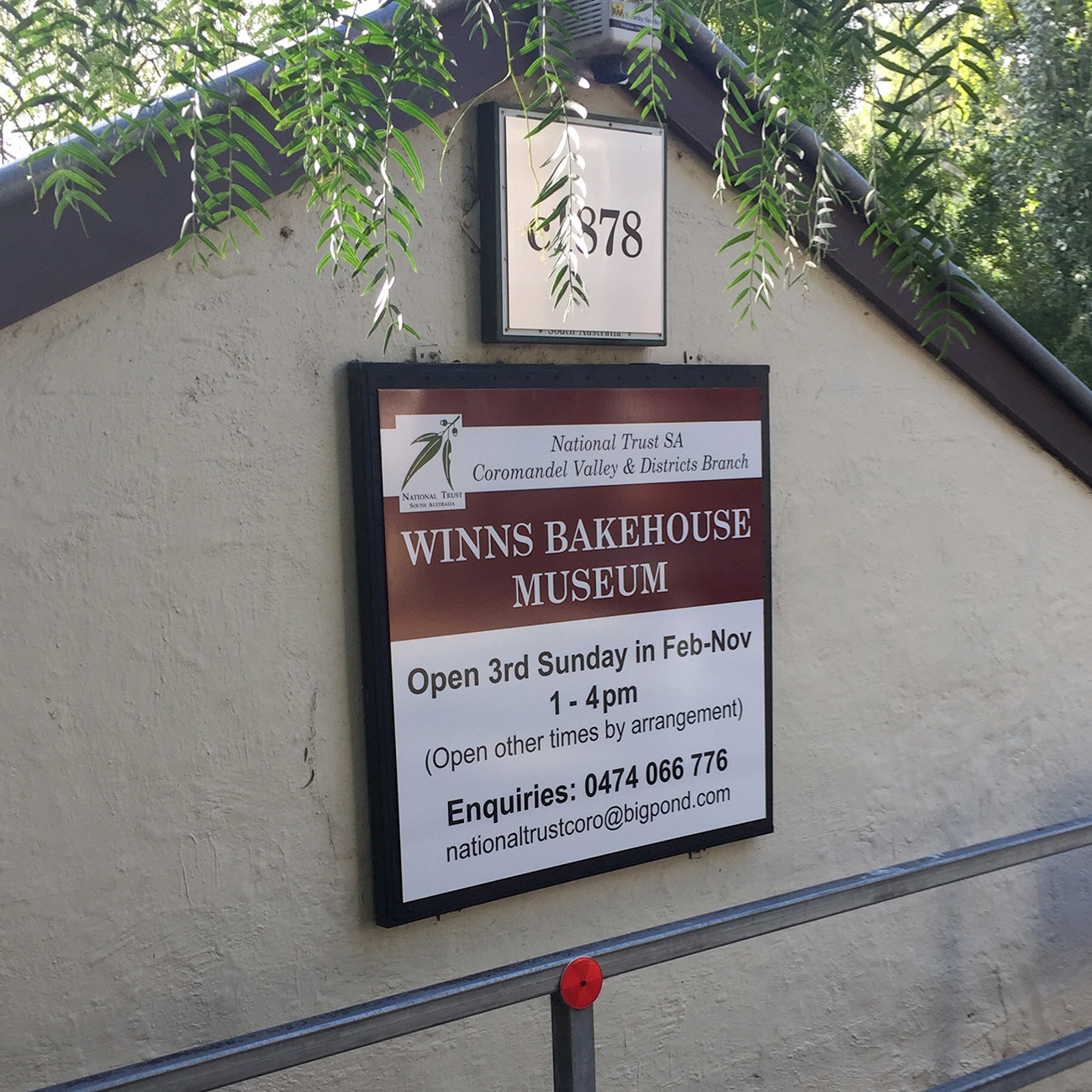 Winns Bakehouse Sign